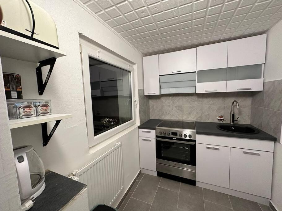Mini Appartement Neben Theater Duisburgo Exterior foto